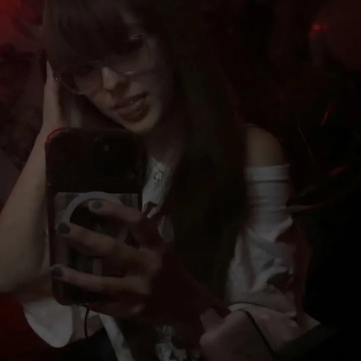leahilxh8ji