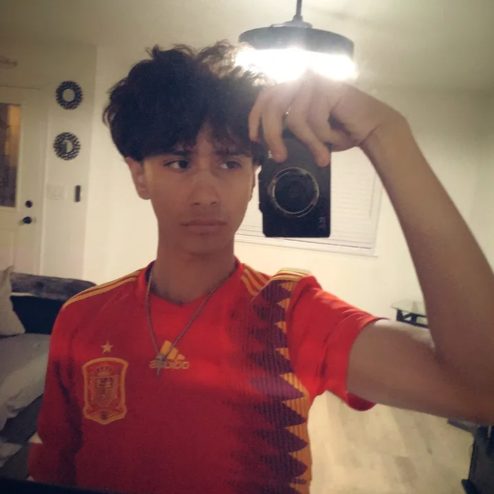 @auhosjj