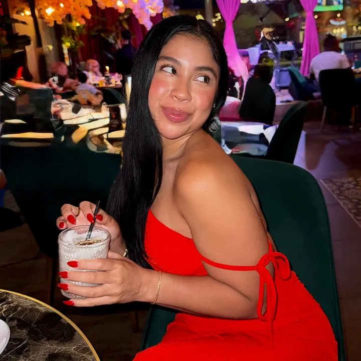 @glowyfitgirl