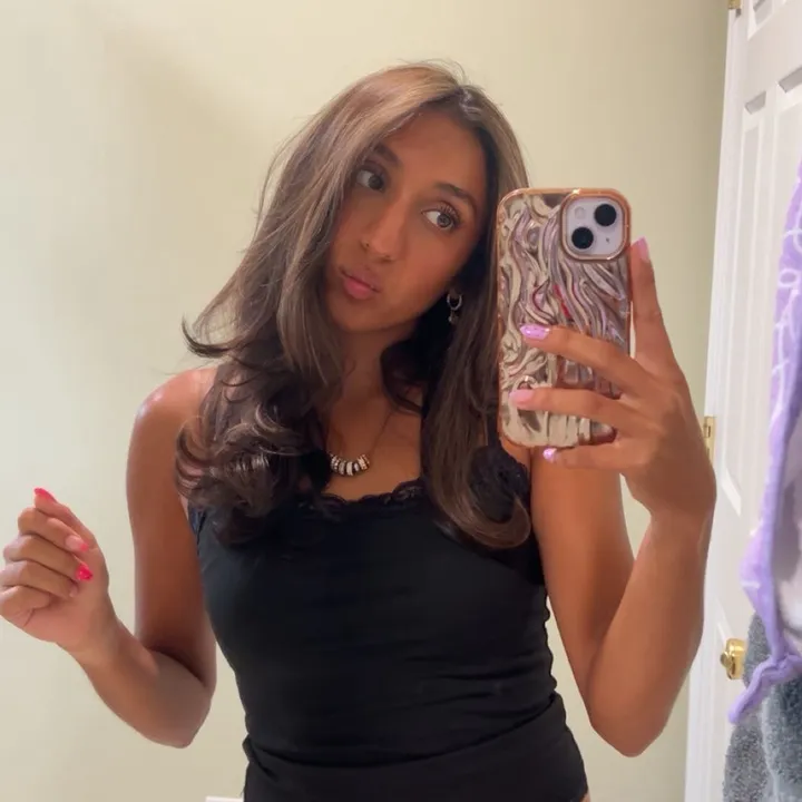 @shivyaisthebomb.com