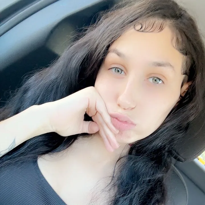 izz.leelee4l