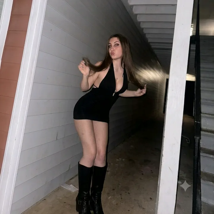 broke_brunette2