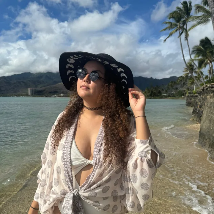 hiililylani
