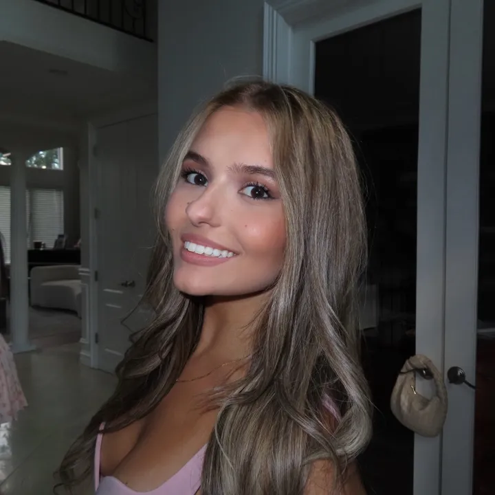 @theoneandonaly11