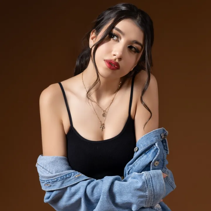 @_lunaparra