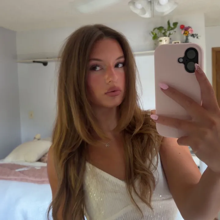 lydia_elle
