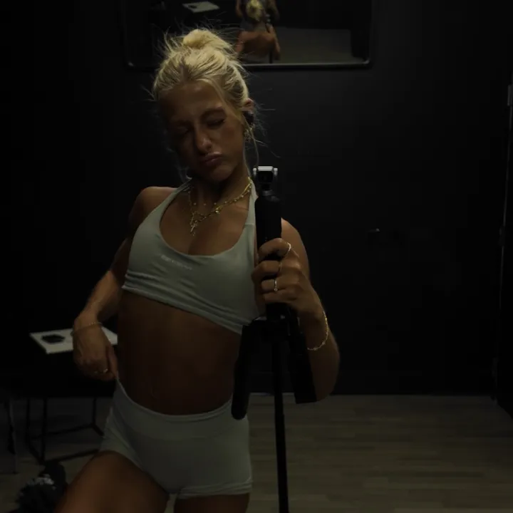@daniebfits