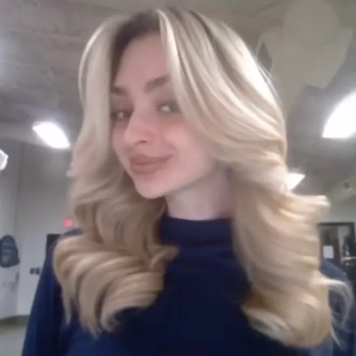 @mackenzieshrillia