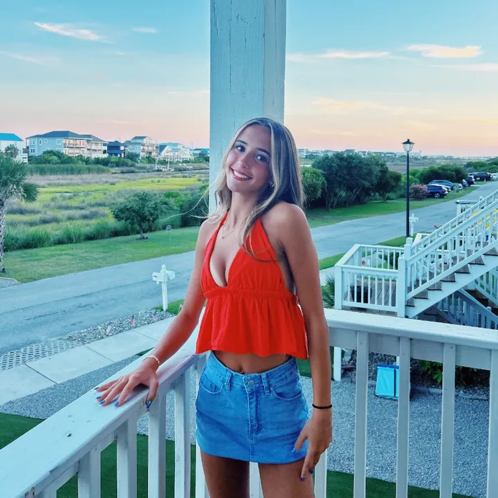@itsrubydalee