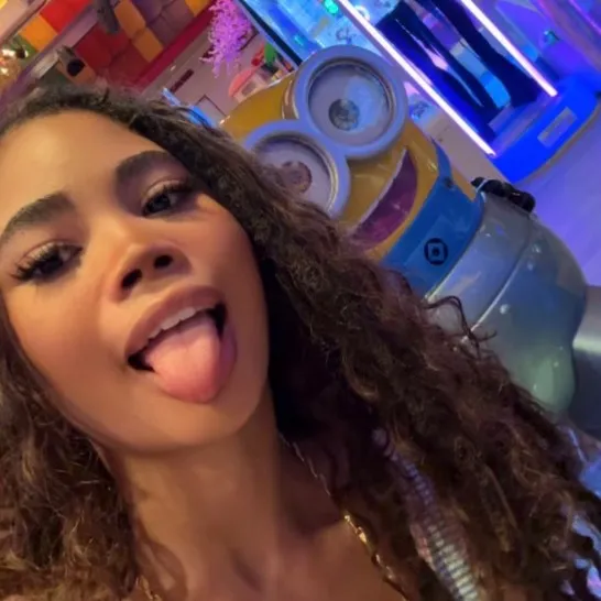 @lovelyjuice23