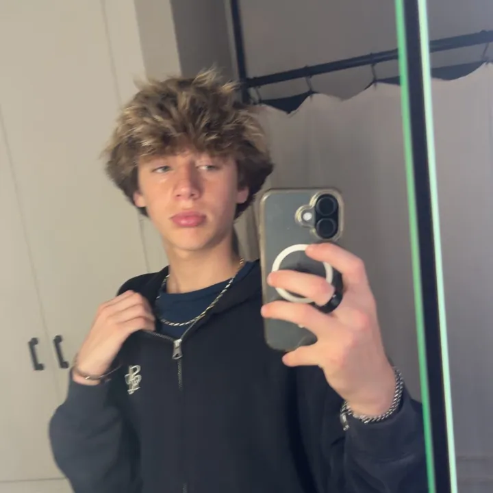 chanlerrrrr_