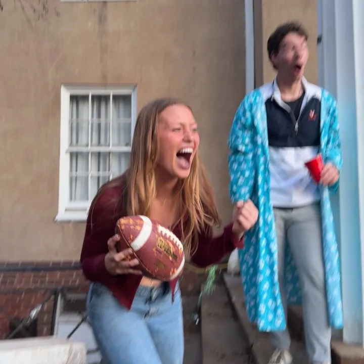 @bella.moore9
