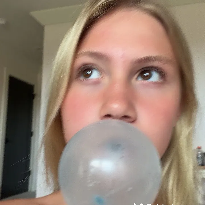 claire.loves.you