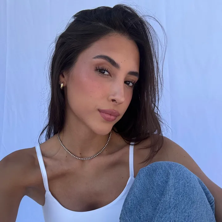 gabriela.andradel