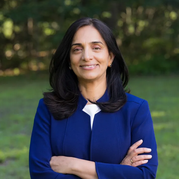 karishmaforsenate