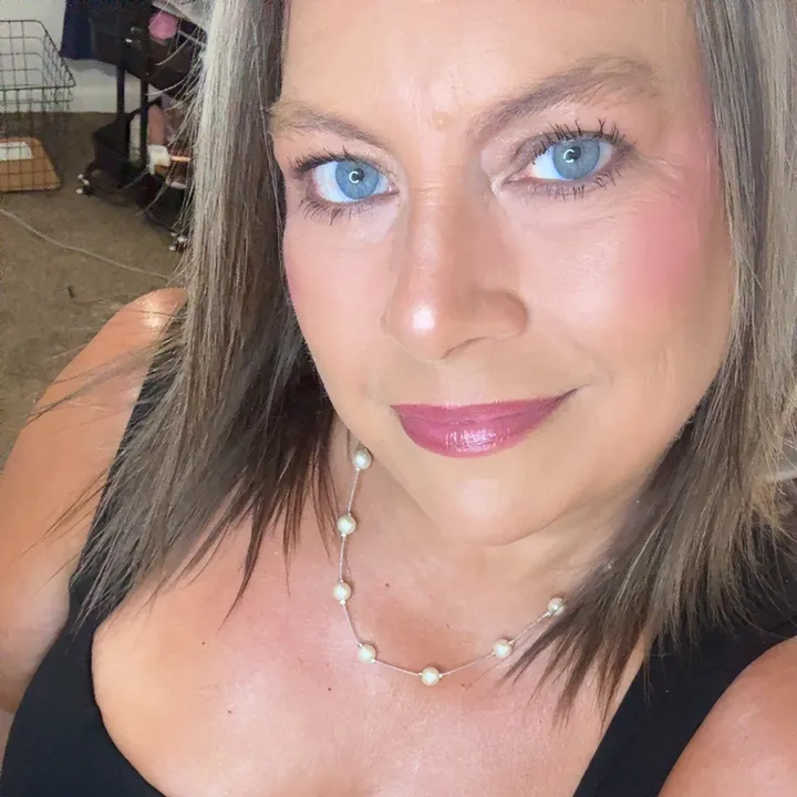 nicolelang09