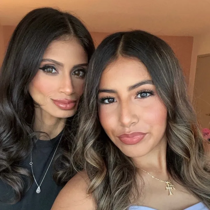@krissleos