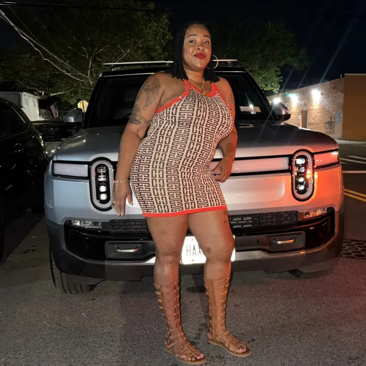 mfnqueen822