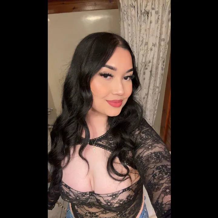 gabyy_villarreal