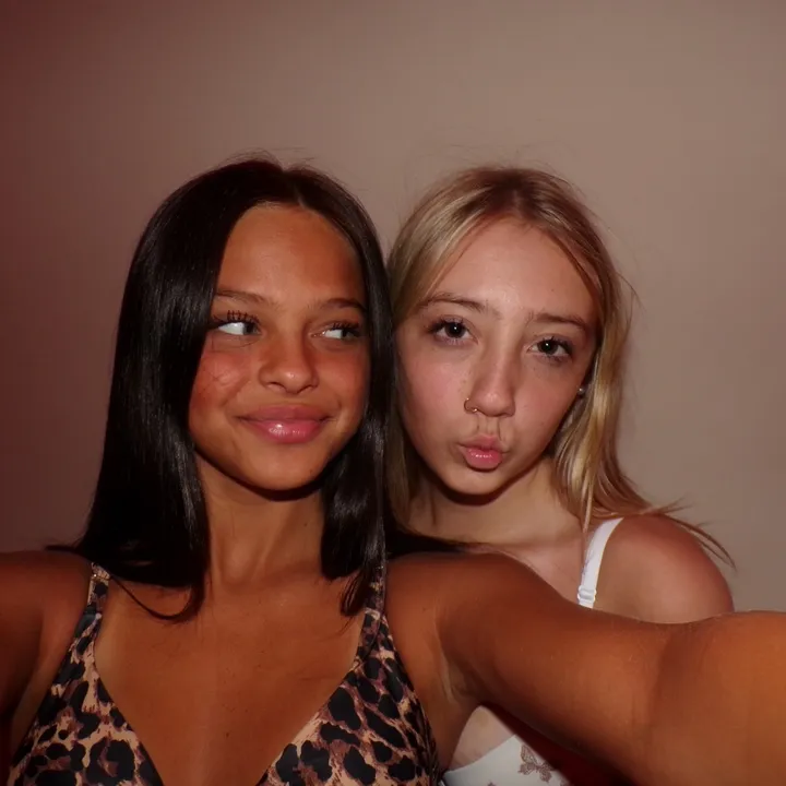 o1iviaperry