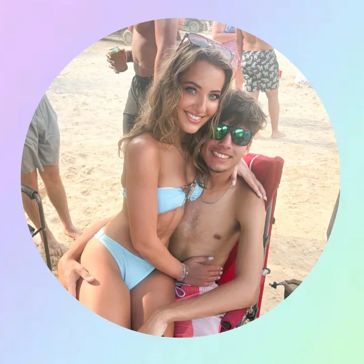 caytleepoole2x