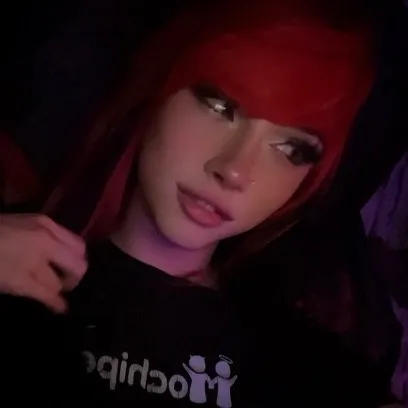 @freakshowsgirl