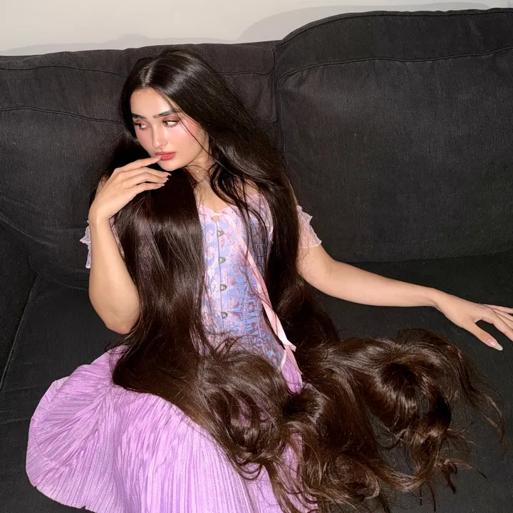 @minahilsdiary