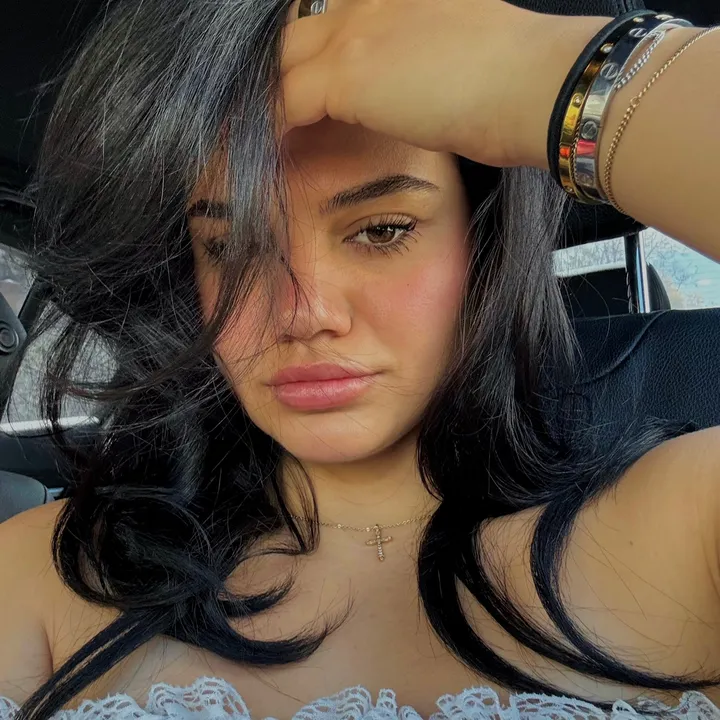 angelina_aradi