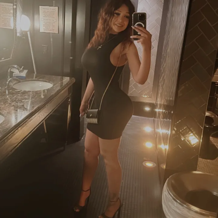 cyndicyncyn100