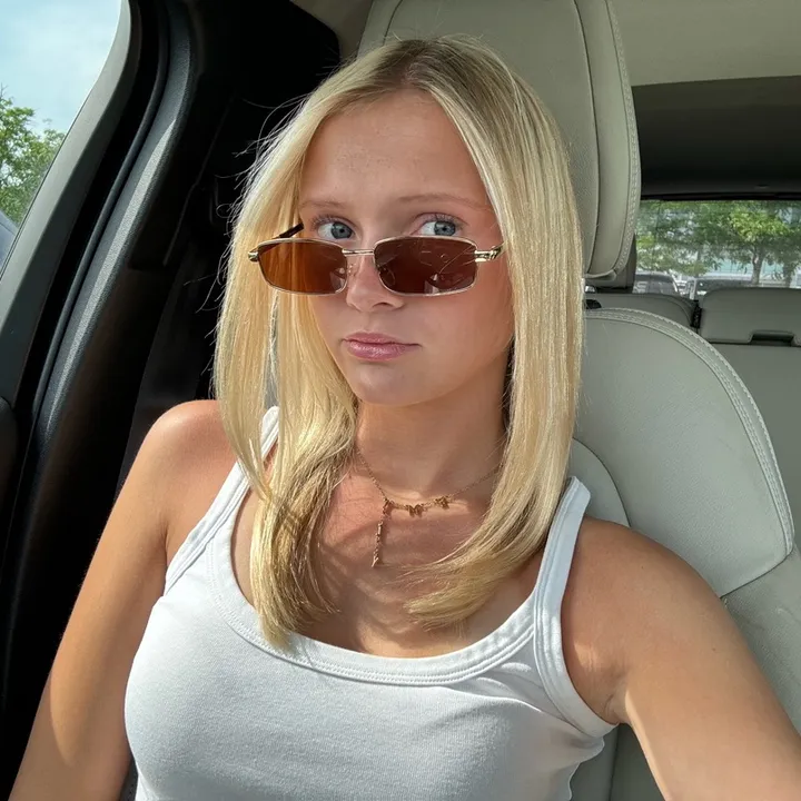 emillyybrown