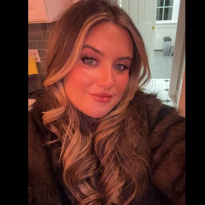 oliviapellicane
