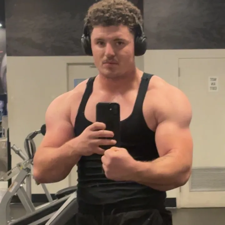 @the_corporal_roach_