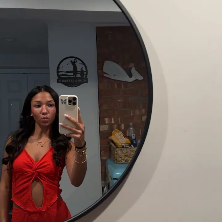 livvyy_05