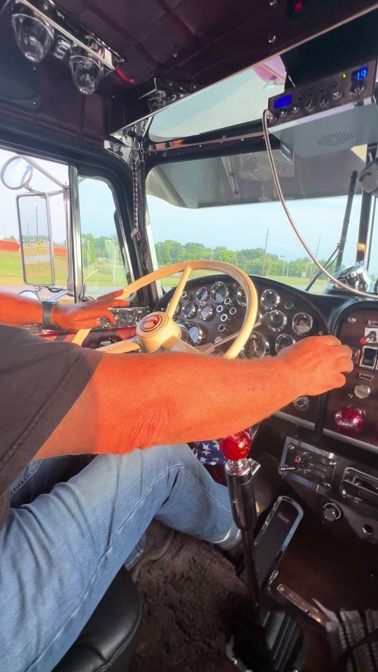 TikTok video thumbnail by classacttrucking