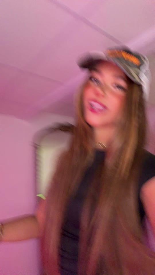 TikTok video thumbnail by feineighteen