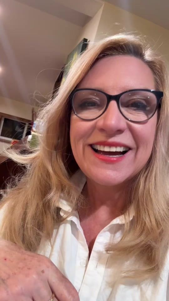 TikTok video thumbnail by radio.delilah