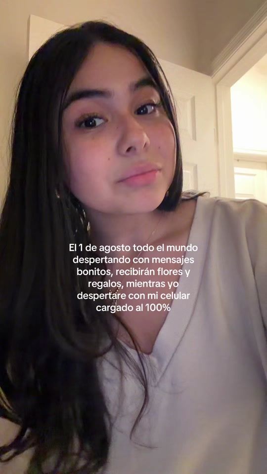 TikTok using LA FALDA