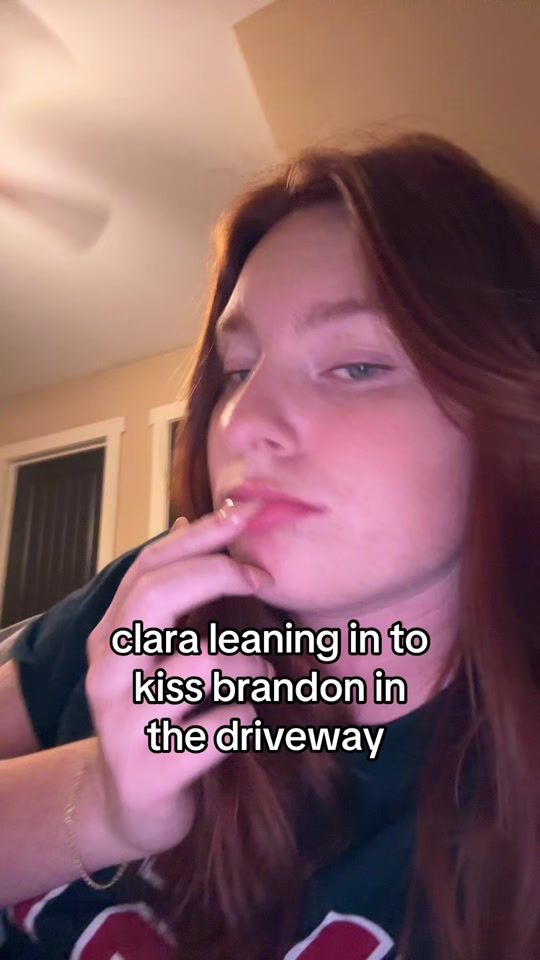 TikTok video thumbnail by lauramaeslibrary