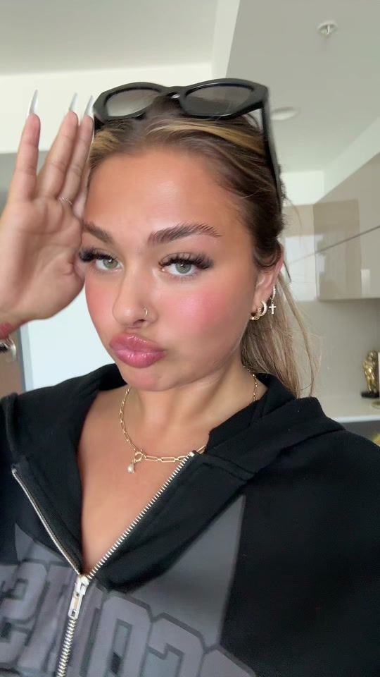TikTok video thumbnail by julia.whiteeee7