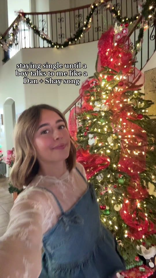 TikTok video thumbnail by lalanibellebrianne