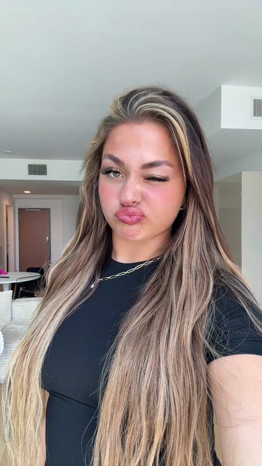 TikTok video thumbnail by julia.whiteeee7