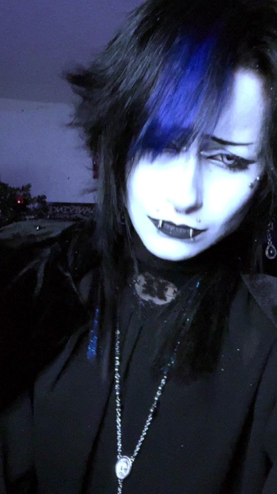 TikTok video thumbnail by _vampirefreak_
