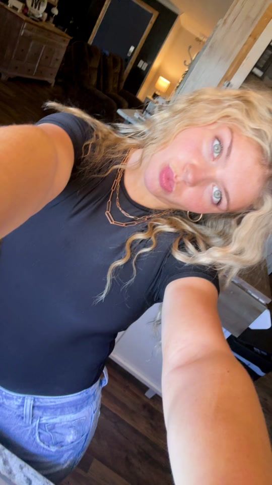 TikTok video thumbnail by emmaznextdoor