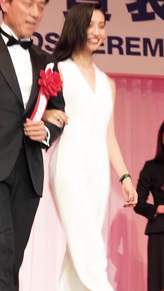 TikTok video thumbnail by fashionsnap