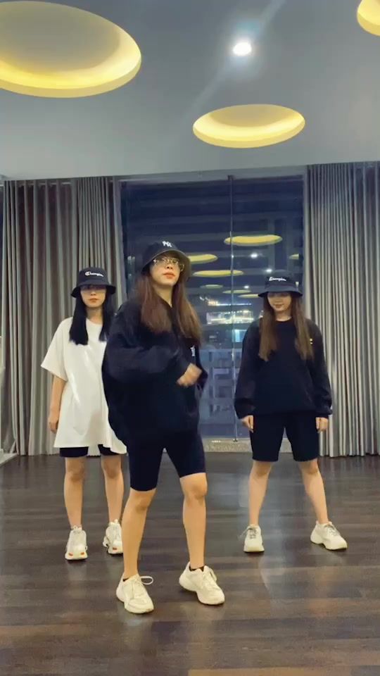 TikTok video thumbnail by _xotit_